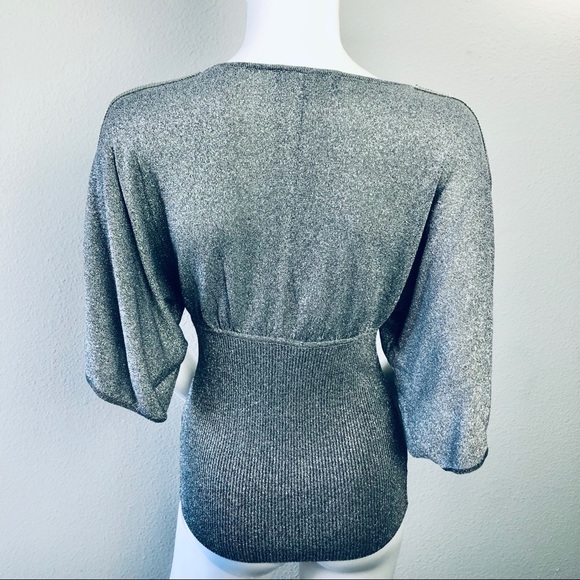 Silver Top Jones New York Signature Medium - Picture 3 of 5